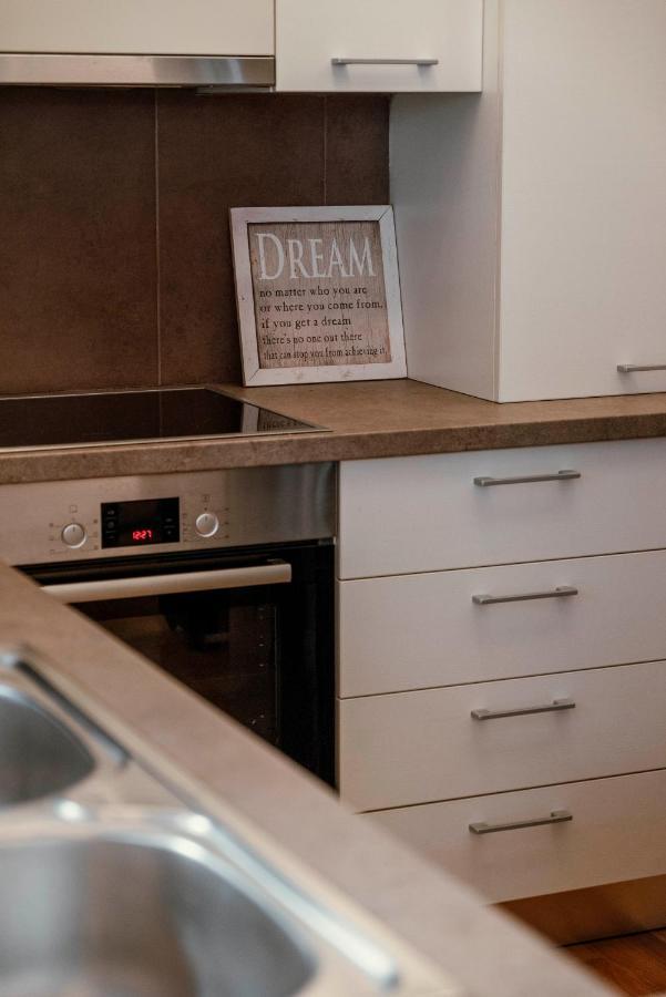 Ferienwohnung Lykabettus Gem With Yard And Parking Athen Exterior foto